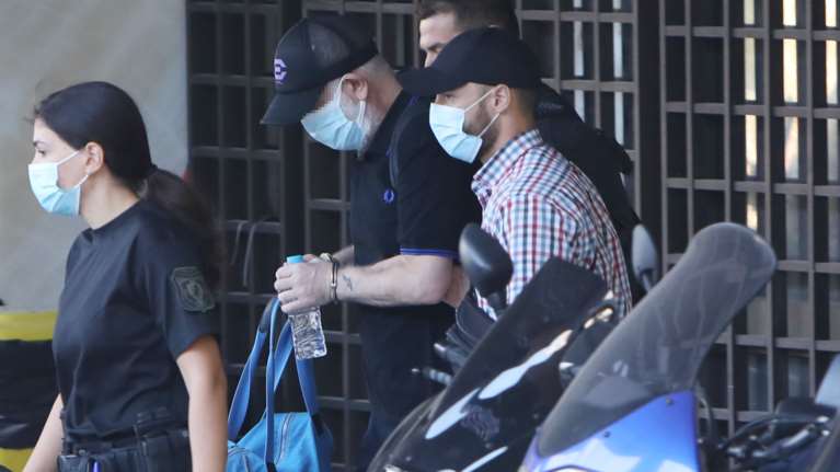 Πέτρος Φιλιππίδης: Το παρασκήνιο πίσω από την παραίτηση του Θέμη Σοφού από την υπεράσπιση του ηθοποιού