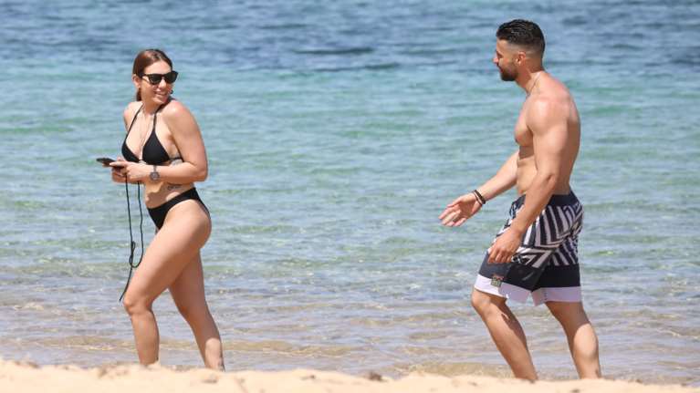 Έξαλλη η Ευριδική Βαλαβάνη για χωρισμό με Κωνταντίνο Βασάλο και χωριστές διακοπές: Δεν ξέραμε να δίνουμε αναφορά