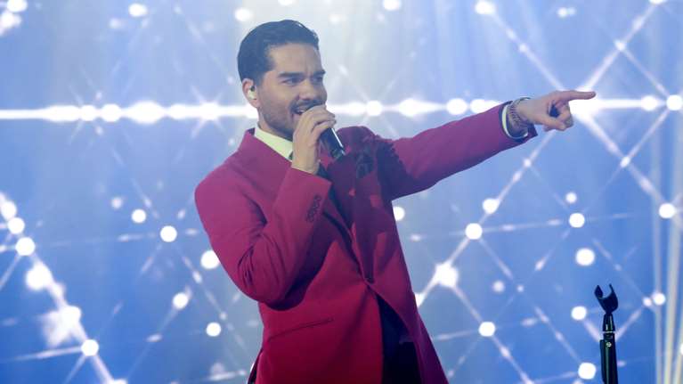 Χρήστος Μάστορας: Σήμερα η δίκη του τραγουδιστή - Οι κατηγορίες και οι ποινές που αντιμετωπίζει