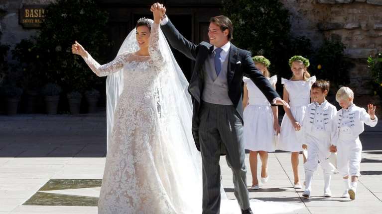 Η ξυπόλητη πριγκίπισσα &amp; ο πρίγκιπας με τη βερμούδα: Οι πιο ανατρεπτικοί royals στον κόσμο