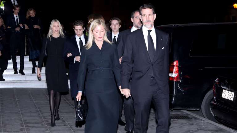 Απάτη με δήθεν &quot;πρίγκιπα Παύλο&quot; στο facebook - Η αυστηρή ανακοίνωση της βασιλικής οικογένειας