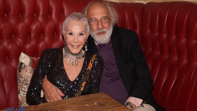 Αλέξανδρος Λυκουρέζος: Η συγκινητική εξομολόγηση για τη Ζωή Λάσκαρη - &quot;Μου λείπει&quot; [βίντεο]