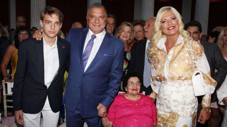 Πένθος για τον Γιώργο Πατούλη: Πέθανε η &quot;ηρωίδα μητέρα&quot; του