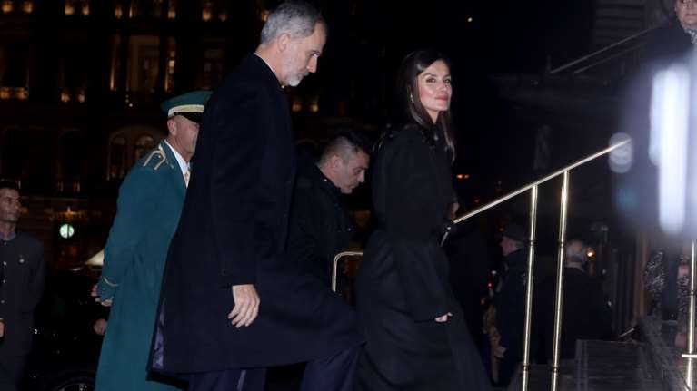 Κηδεία Κωνσταντίνου: Έφτασαν στην Ελλάδα ο Φελίπε και η Λετίθια της Ισπανίας και η βασίλισσα της Δανίας, Μαργαρίτα [εικόνες]