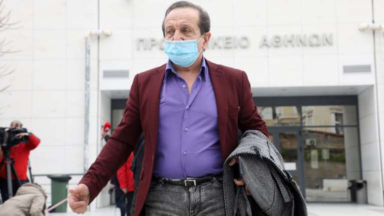 Δίκη Φιλιππίδη: &quot;Τους είπα ότι θα βγω στα κανάλια και θα πω...&quot; - Η αποκάλυψη του Σπύρου Μπιμπίλα [βίντεο]