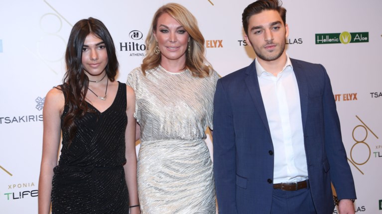 NIKOLAS_EVAGELATOS_TATIANA_STEFANIDOU_LYDIA_EVAGELATOY