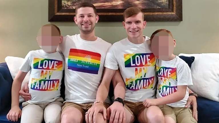 ΗΠΑ: Πίσω από την "τέλεια" οικογένεια ομοφυλόφιλων κρυβόταν η φρίκη: Βίαζαν τους υιοθετημένους γιους τους