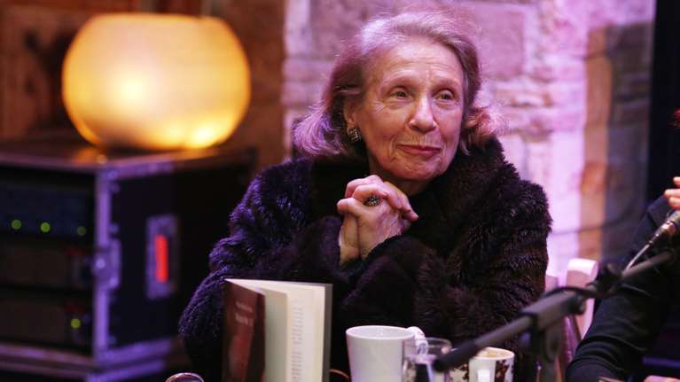 Δύσκολες ώρες για τη Μέλπω Ζαρόκωστα: Μεταφέρθηκε εσπευσμένα σε εξειδικευμένο κέντρο νοσηλείας