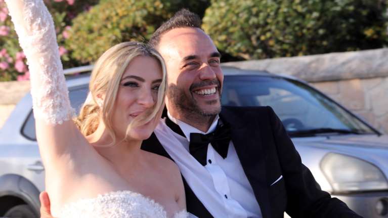 Ο Πάνος Μουζουράκης έγινε πατέρας: Γέννησε η σύζυγός του Μαριλού Κοζάρη - Αυτό είναι το φύλο του μωρού