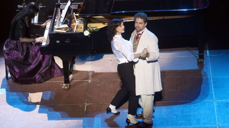 Δημήτρης Λάλος–Μαριλίτα Λαμπροπούλου: Μαζί στη ζωή μαζί και σε παράσταση στο Ηρώδειο [εικόνες]