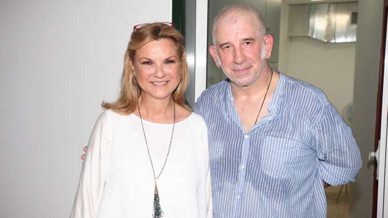 Πέτρος Φιλιππίδης: &quot;Μέχρι τέλους μαζί&quot; - Η αντίδραση της συζύγου του και οι συγκρατούμενοί του στη φυλακή [Βίντεο]