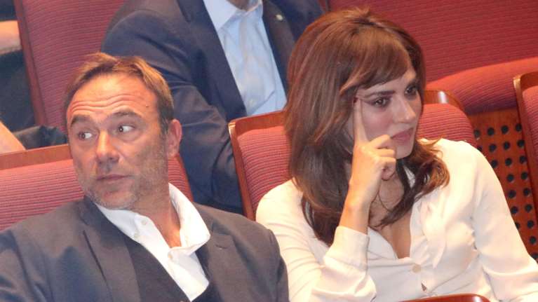 Η Δήμητρα Ματσούκα ντύθηκε Barbie: Υπέροχη με μίντι μεσάτο φόρεμα αξίας 1.000 ευρώ