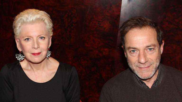 &quot;Μύλος&quot; στο Εθνικό Θέατρο: Ο Λιγνάδης διαψεύδει την &quot;παραίτησή&quot; του - Τι απαντά η Έλενα Ακρίτα