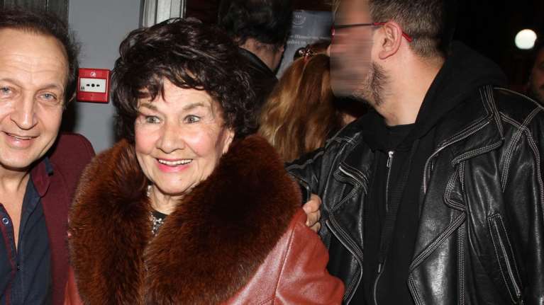 Καλή Καλό: Το μακάβριο μυστικό της ηθοποιού - Βρέθηκαν στο σπίτι της τα οστά του γιου της