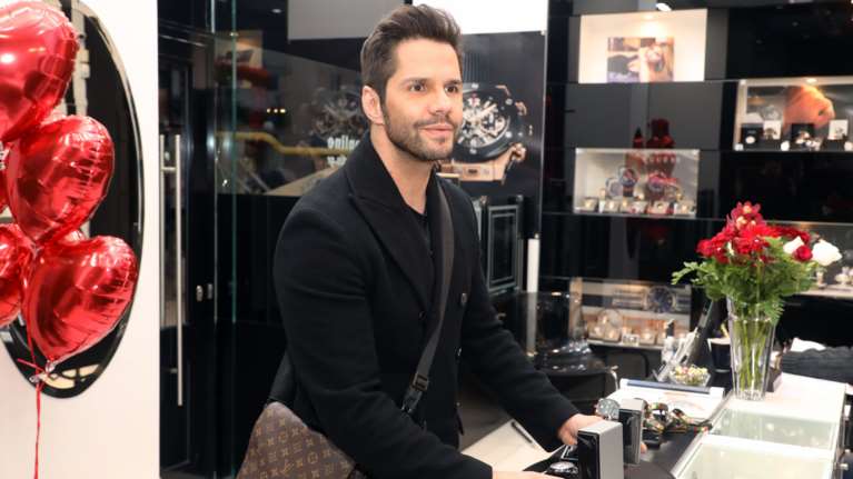 Γιώργος Τσαλίκης - Δώρα Δημητροπούλου: Το σπίτι τους που θυμίζει ανάκτορο και οι Fendi καναπέδες