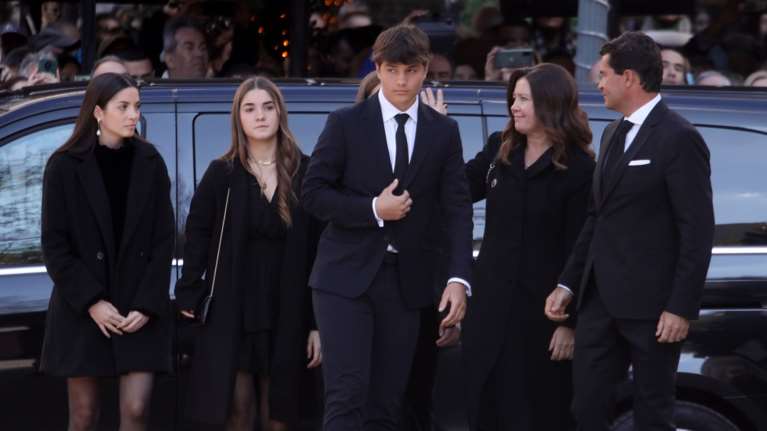 Κάρλος Μοράλες Ντε Γκρέτσια: Ο γιος της Αλεξίας που μοιάζει απίστευτα στον Ισπανό πατέρα του