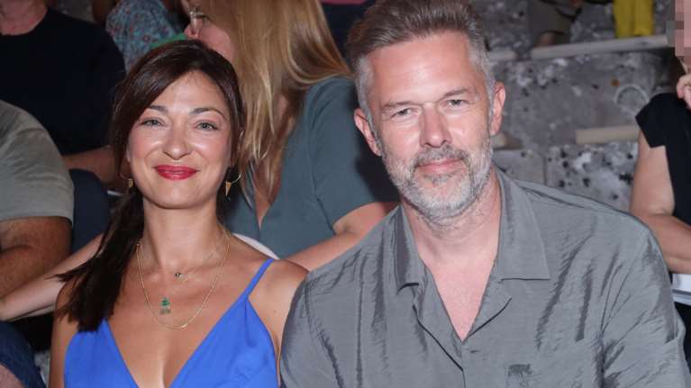 Χρήστος Λούλης - Έμιλυ Κολιανδρή: Διακοπές στην Αστυπάλαια με τα παιδιά τους - Οι σπάνιες φωτογραφίες τους