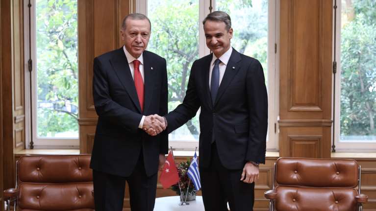 &quot;Κλειδώνει&quot; στα μέσα Μαΐου η συνάντηση Μητσοτάκη-Ερντογάν στην Άγκυρα