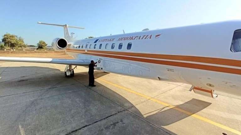 Αυτό είναι το αεροσκάφος που δωρίζει η ελληνική κυβέρνηση στον πρόεδρο της Κύπρου [εικόνες]