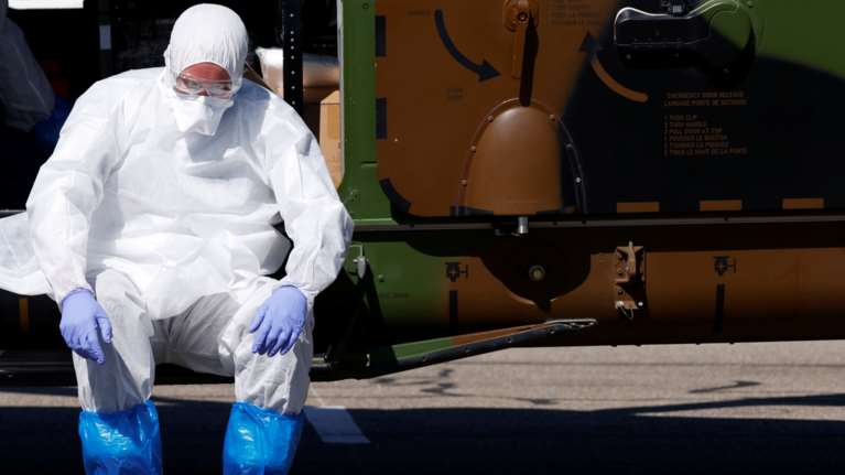 Ισπανία: 551 θάνατοι σε ένα ακόμα 24ωρο, ξεπέρασαν τους 19.000 οι νεκροί