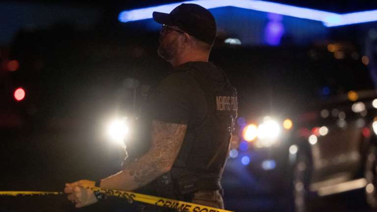 Φρίκη στο Μπρούκλιν: Αστυνομικοί εντόπισαν δεκάδες βαλίτσες με ανθρώπινα μέλη σε διαμέρισμα [βίντεο]