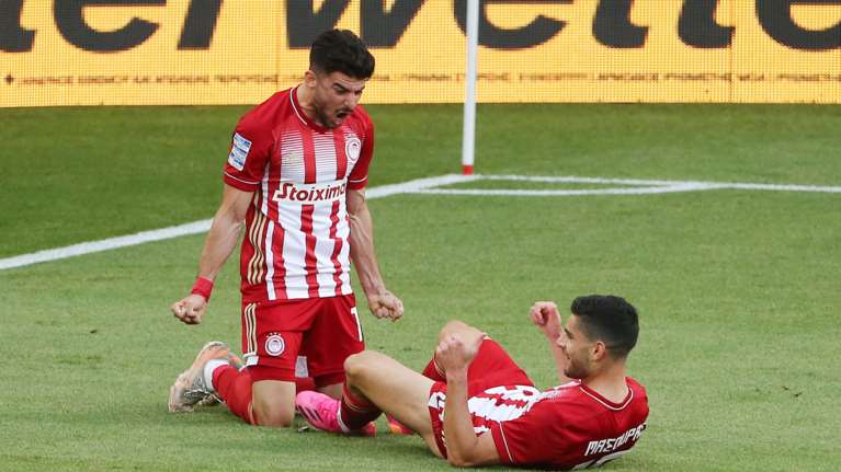 Superleague: Με νίκη επί του ΠΑΟΚ η φιέστα του Ολυμπιακού - Ισοπαλίες στα άλλα δύο ματς των πλέι οφ