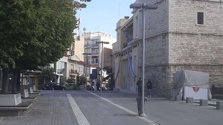 Κοζάνη: Ο περιφερειάρχης και οι δήμαρχοι ζητούν εκ περιτροπής λειτουργία των σχολείων