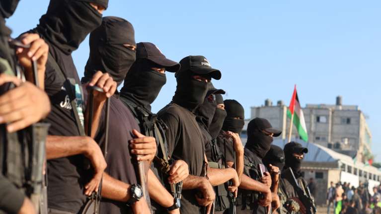 Η επόμενη μέρα στη Γάζα: Σφοδρές ένοπλες συγκρούσεις της Χαμάς με &quot;φατρίες&quot; Παλαιστινίων