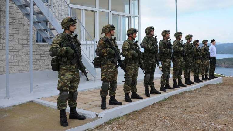 Στη Λέσβο αύριο ο Κυριάκος Μητσοτάκης - Θα ακούσει τα κάλαντα από τους στρατιώτες της 98 ΑΔΤΕ