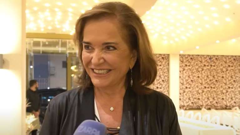 Το... καθυστερημένο ταξίδι μέλιτος της Ντόρας Μπακογιάννη στις Ινδίες - &quot;Μου το χρωστούσε ο άντρας μου 25 χρόνια&quot;