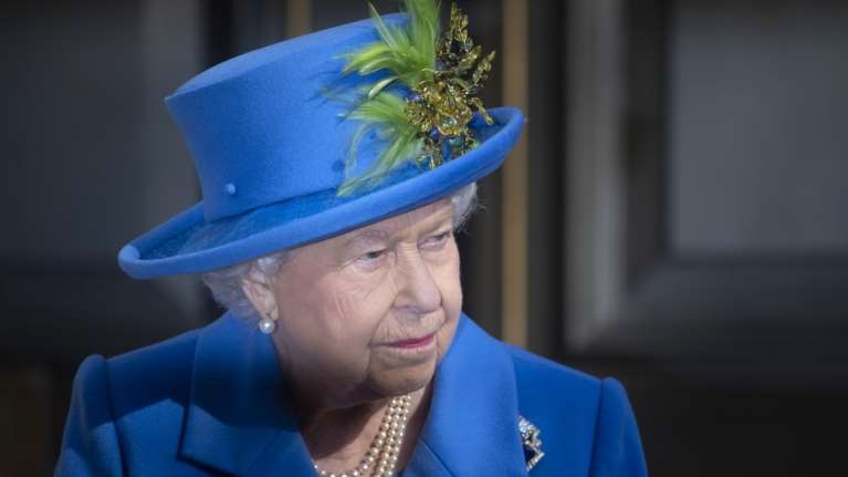 Οταν η Μελίνα Μερκούρη συνάντησε τη βασίλισσα Ελισάβετ και δεν τήρησε το πρωτόκολλο - Τι συνέβη