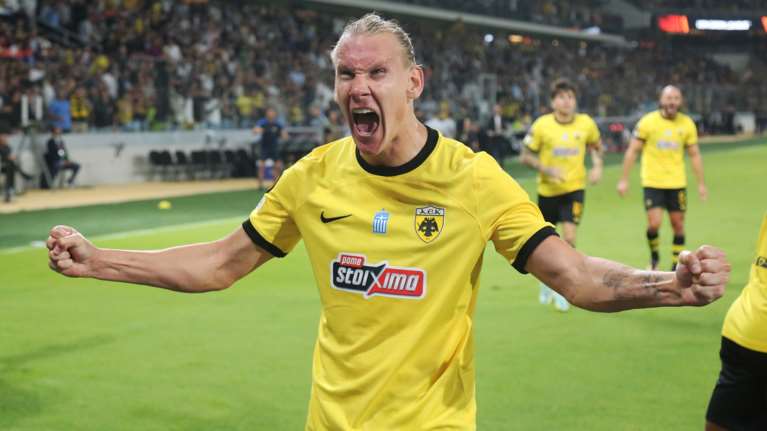 ΑΕΚ-Άγιαξ 1-1: Πολύτιμος βαθμός και μόνη πρώτη η Ένωση