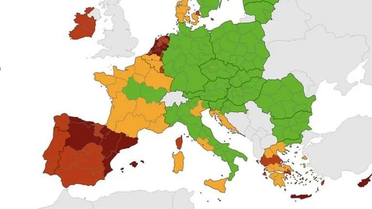 ECDC: &quot;Κόκκινες&quot; πέντε περιοχές - Στο &quot;βαθύ κόκκινο&quot; η Κρήτη
