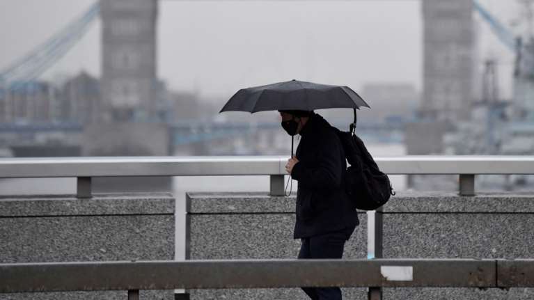 Βόμβα ΠΟΥ για την μετάλλαξη Ομικρον: Περισσότεροι από τους μισούς Ευρωπαίους θα κολλήσουν τις επόμενες 6-8 εβδομάδες