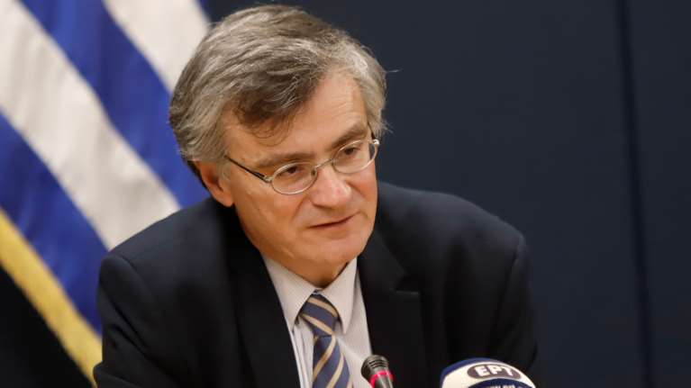 ΕΡΤ: Ο Τσιόδρας στη νέα τηλεοπτική καμπάνια – Ποιοι άλλοι πρωταγωνιστούν [βίντεο]