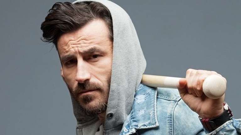 Ξέσπασε ο Γιώργος Μαυρίδης για τους συνωμοσιολόγους και το εμβόλιο: &quot;Ο Μπάμπης και η Μαρία από την Άνω Ραχούλα&quot;