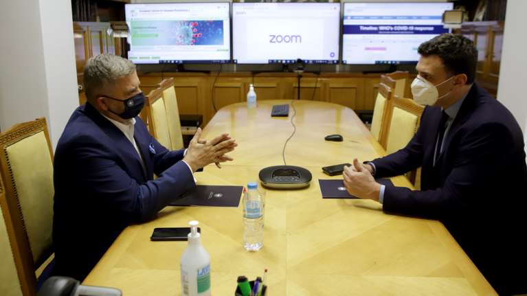 Κικίλιας: Και ιδιώτες γιατροί στη μάχη για τον εμβολιασμό κατά του κορονοϊού - Η προϋπόθεση για τη συμμετοχή τους