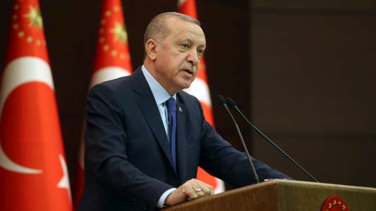 Κορονοϊός: Αμετανόητος ο Ερντογάν - "Η Τουρκία πρέπει να συνεχίσει να δουλεύει"