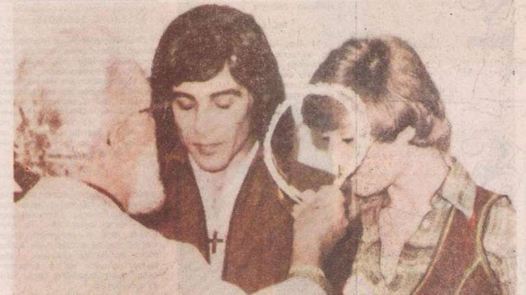 Μαρινέλλα: Ο μεγάλος έρωτας με τον Τόλη Βοσκόπουλο πίσω από το &quot;Εγώ και Εσύ&quot; και το &quot;Άνοιξε πέτρα&quot; πριν το χειρουργείο