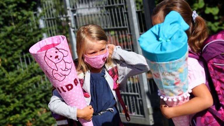 Κορονοϊός - Νέα έρευνα ανατρέπει όσα γνωρίζαμε: Τα παιδιά έχουν σημαντικά μεγαλύτερο ιικό φορτίο από τους ενήλικες