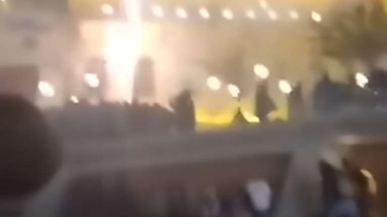 Κοζάνη: Πανικός από πυροτεχνήματα στη φωταγώγηση του χριστουγεννιάτικου δέντρου [βίντεο]