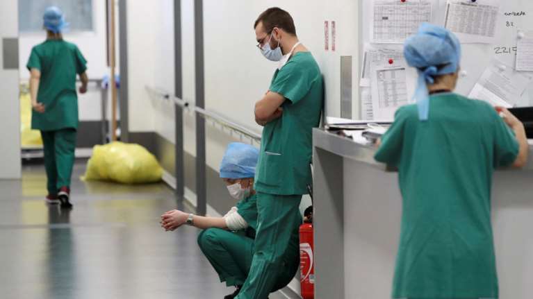 Κορονοϊός: Βράζει η Αττική με 6.853 κρούσματα, 2.065 στη Θεσσαλονίκη - Η διασπορά στη χώρα