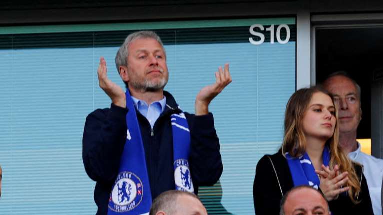 Ρομάν Αμπράμοβιτς: Η πρώτη αντίδραση της Τσέλσι - Τι σημαίνουν οι κυρώσεις για την επιβίωση της ομάδας