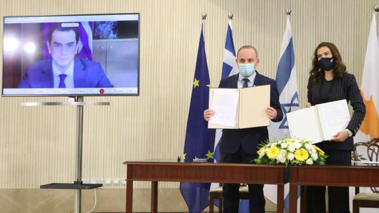 Ιστορική συμφωνία Κύπρου - Ισραήλ: &quot;Κλείδωσε&quot; η εμπορική εκμετάλλευση στα οικόπεδα Αφροδίτη και Ισάι