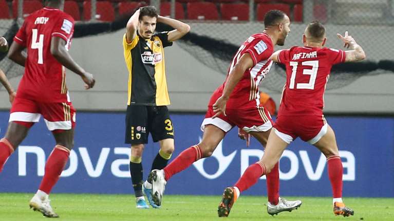 Super League: Ανοίγει την ψαλίδα ο Ολυμπιακός, 3-0 την ΑΕΚ - Γκέλες για ΠΑΟΚ και ΠΑΟ [Βίντεο]