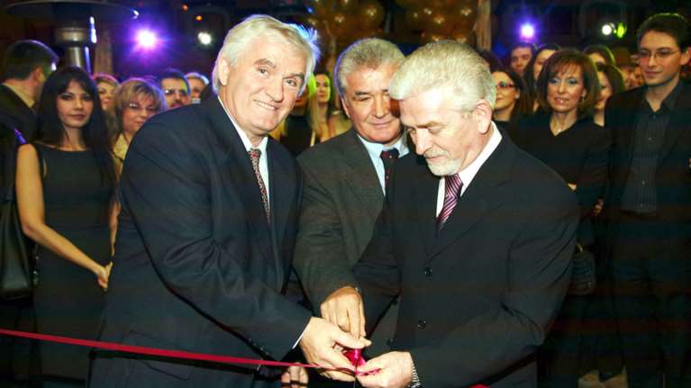 Πέθανε στα 67 του ο Γιάννης Χόντος, συνιδρυτής των Hondos Center