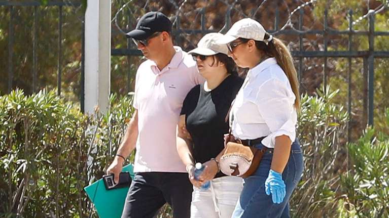 Π. Φάληρο: Η μητέρα δηλώνει κατηγορηματικά αθώα, λέει η δικηγόρος της - Κρίσιμο το τελικό πόρισμα του ιατροδικαστή