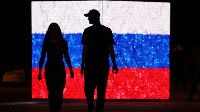 Γερμανία: Σκέψεις για απαγόρευση εισόδου των Ρώσων πολιτών στις χώρες της ΕΕ