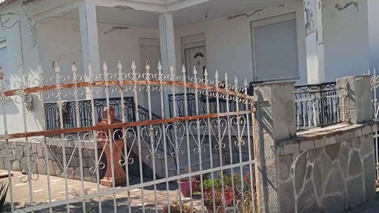 Έγκλημα στην Καβάλα: Ομολόγησε ο 23χρονος που ξυλοκόπησε τη γιαγιά του μέχρι θανάτου για... ένα ποτήρι νερό