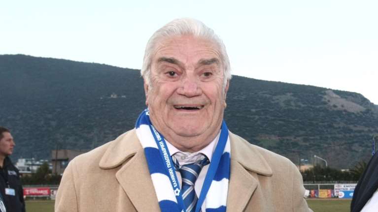 Γιάννης Μαντζουράνης: Στο νοσοκομείο με κορονοϊό ο &quot;Εθνικάρας&quot;